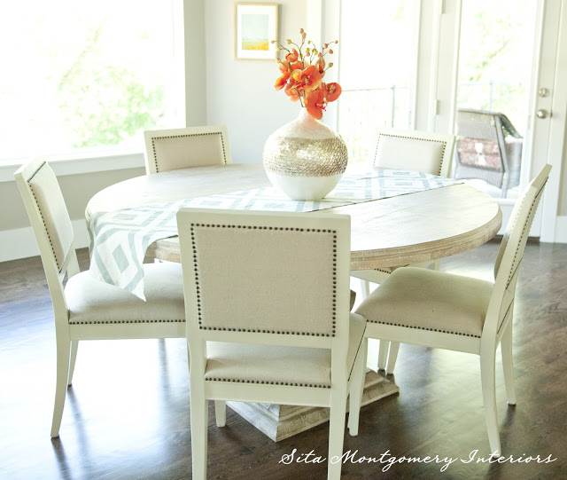 I love round dining tables - perfect for conversation kellyelko.com