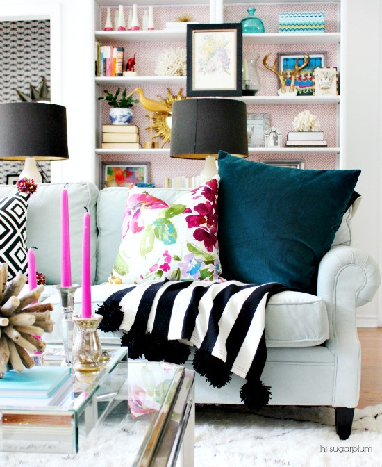 Eclectic Home Tour of Hi Sugarplum - this color and DIY filled home will inspire kellyelko.com