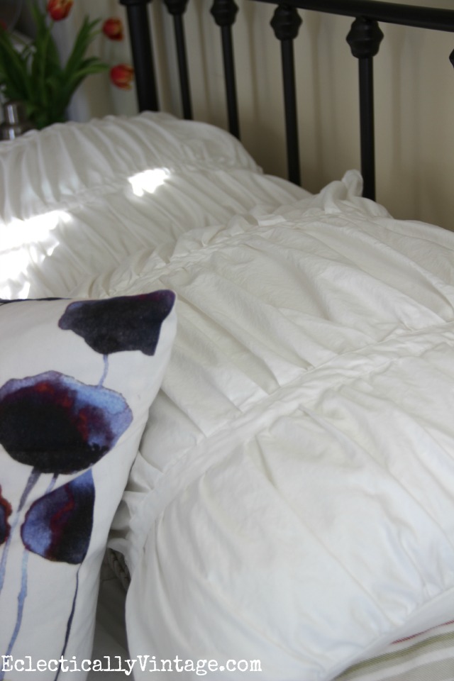 Love the texture of this runched bedding kellyelko.com