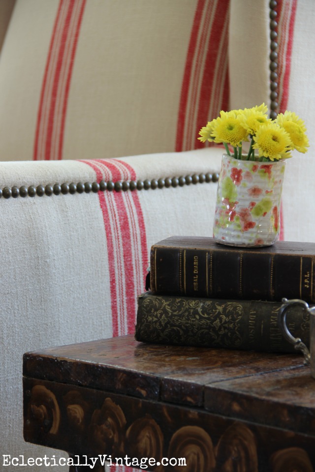 Love the nailhead trim on these fun red grain sack chairs! kellyelko.com