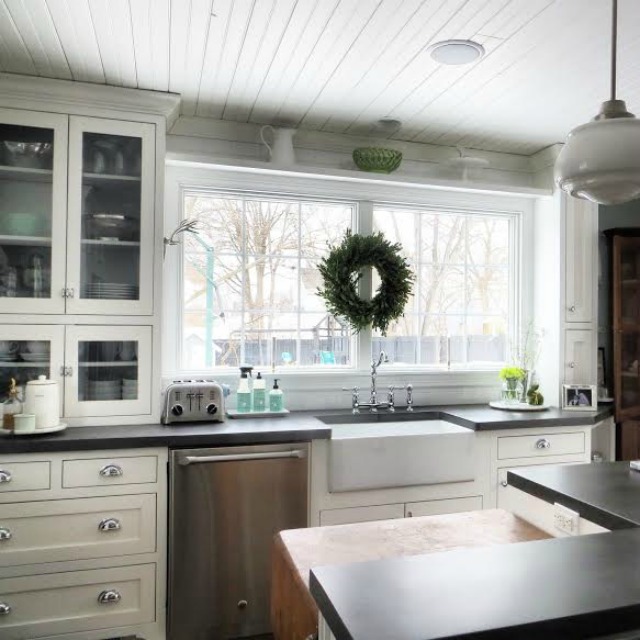 White-Kitchen-Black-Counters