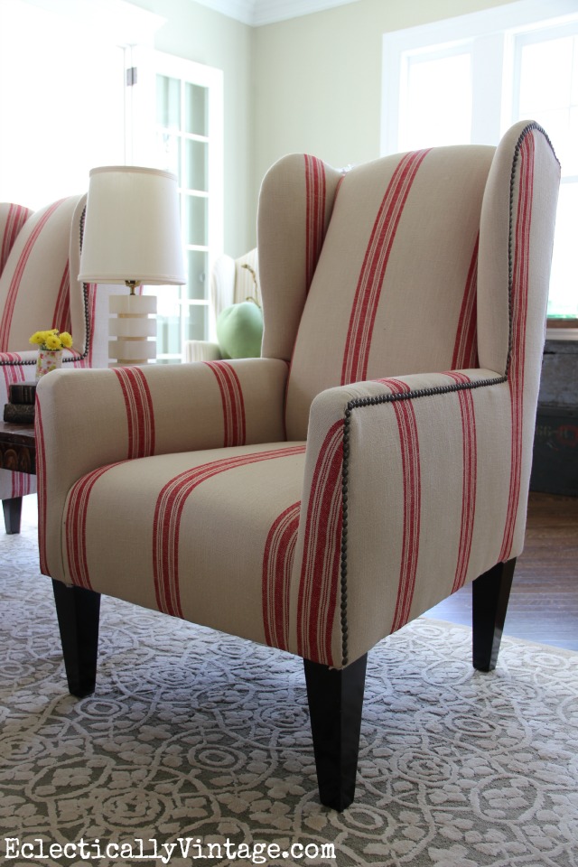 Love these red grain sack chairs! kellyelko.com