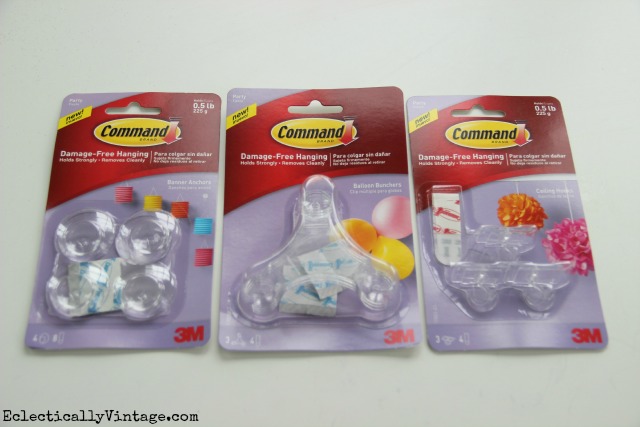 Command Party Hooks - love this line of products kellyelko.com #DamageFreeDIY