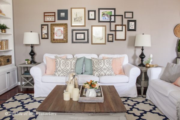 Love this gallery wall with mismatched frames kellyelko.com