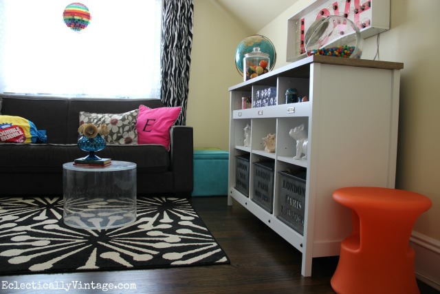 Fun hang out room - love the cubby storage kellyelko.com