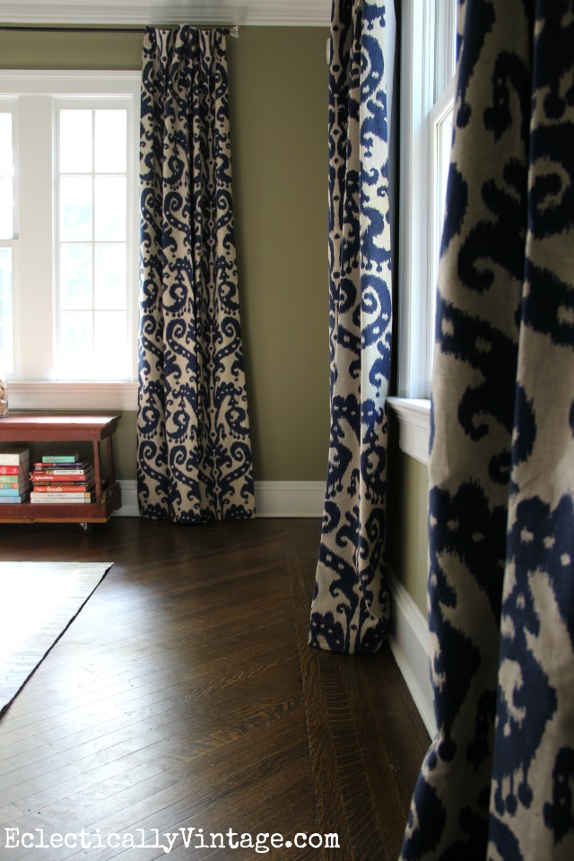 Love the drama these blue marrakesh ikat curtains add to this beautiful dining room kellyelko.com