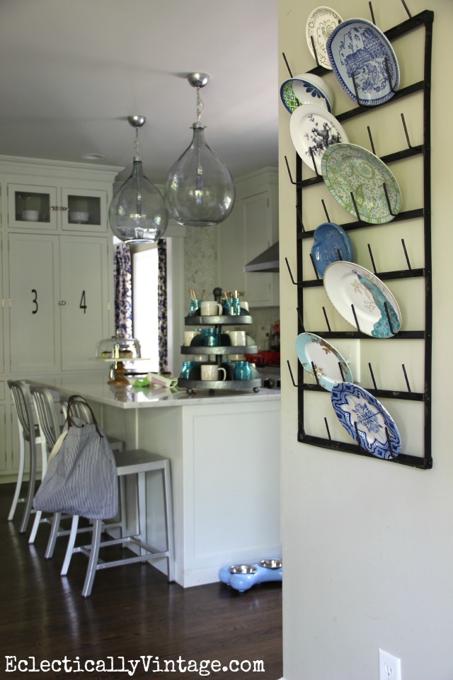 Love the wall rack used as a plate rack on the kitchen wall kellyelko.com