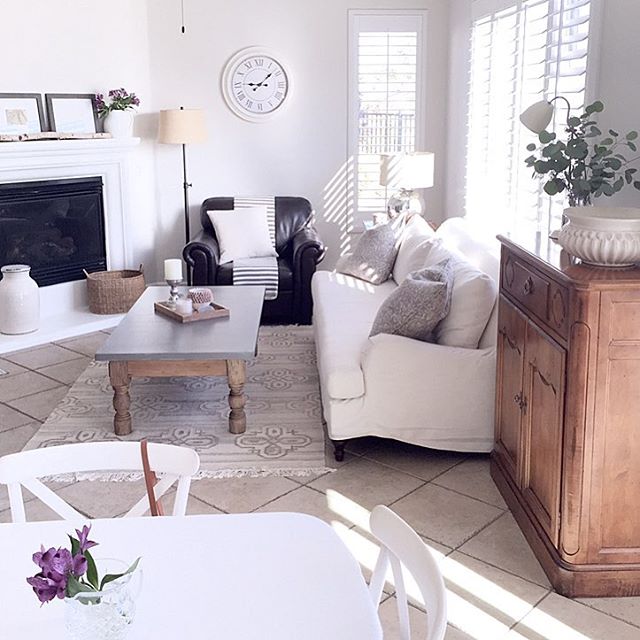 Beautiful and cozy home tour - love the neutrals kellyelko.com