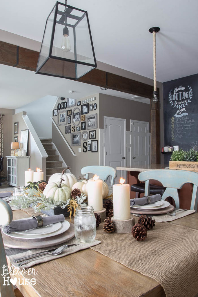 Cottage dining room - love the lantern