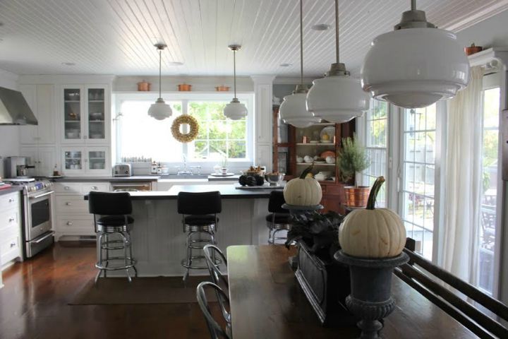 Farmhouse fall kitchen 