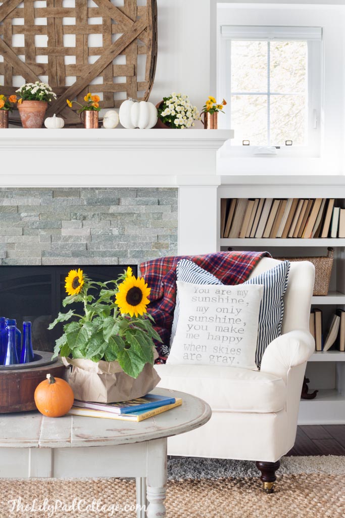 Fall mantel with tobacco basket 