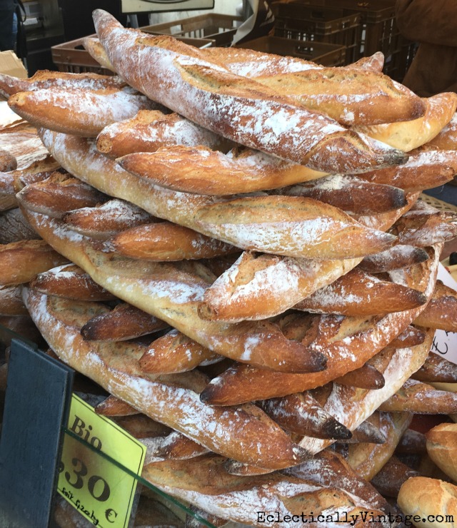 Baguettes in Paris! Love this fun itinerary with insider tips for an amazing Paris vacation kellyelko.com