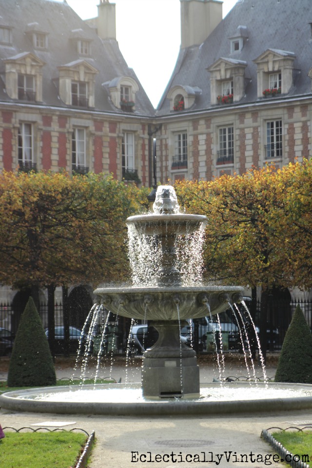 Place des Vosges Park - love this itinerary for seeing Paris kellyelko.com