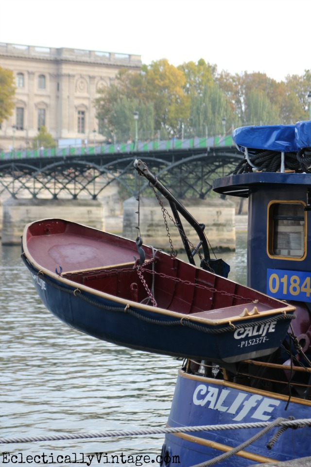 Seine boats - love this itinerary for seeing Paris kellyelko.com