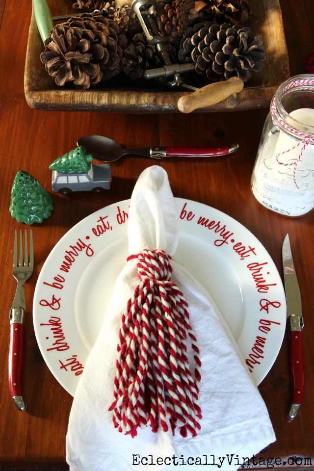 DIY Yarn Tassels - turn them into fun napkin rings! kellyelko.com