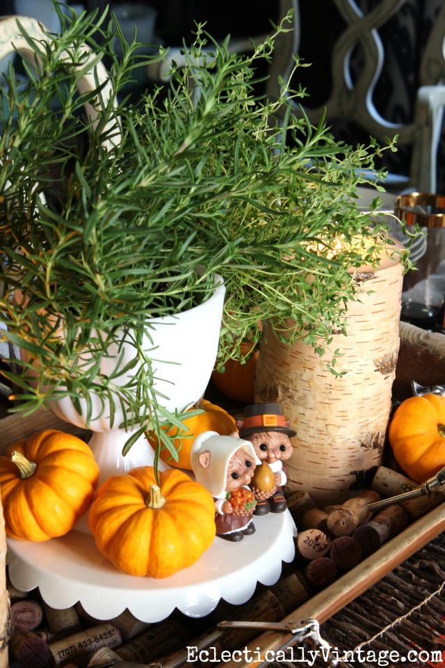 Creative Thanksgiving Tablescapes