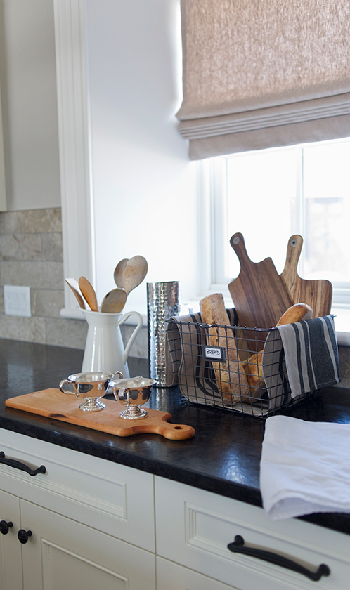 Bread board collection in the kitchen kellyelko.com