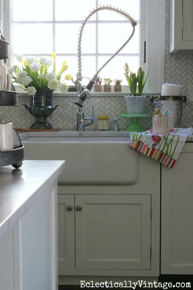 10 Minute Decorating Kitchens