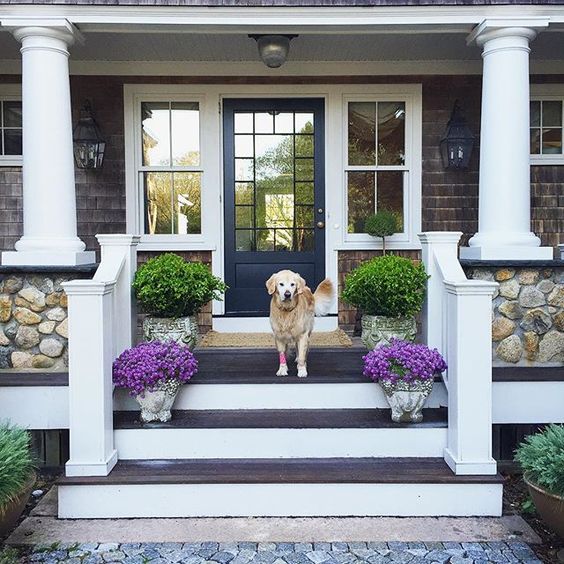 Gorgeous coastal porch with fall mums kellyelko.com