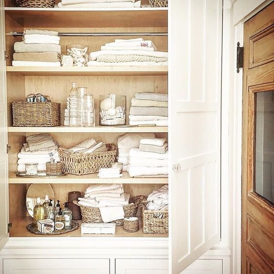 Linen closet organization kellyelko.com