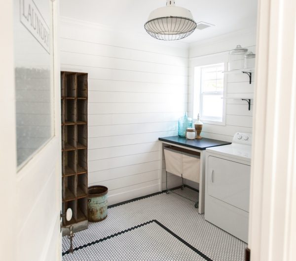 Vintage style laundry room - love the shiplap walls, hex tile and industrial light kellyelko.com