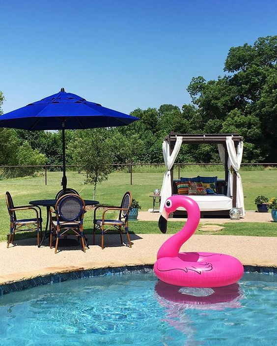 Pink flamingo pool float kellyelko.com